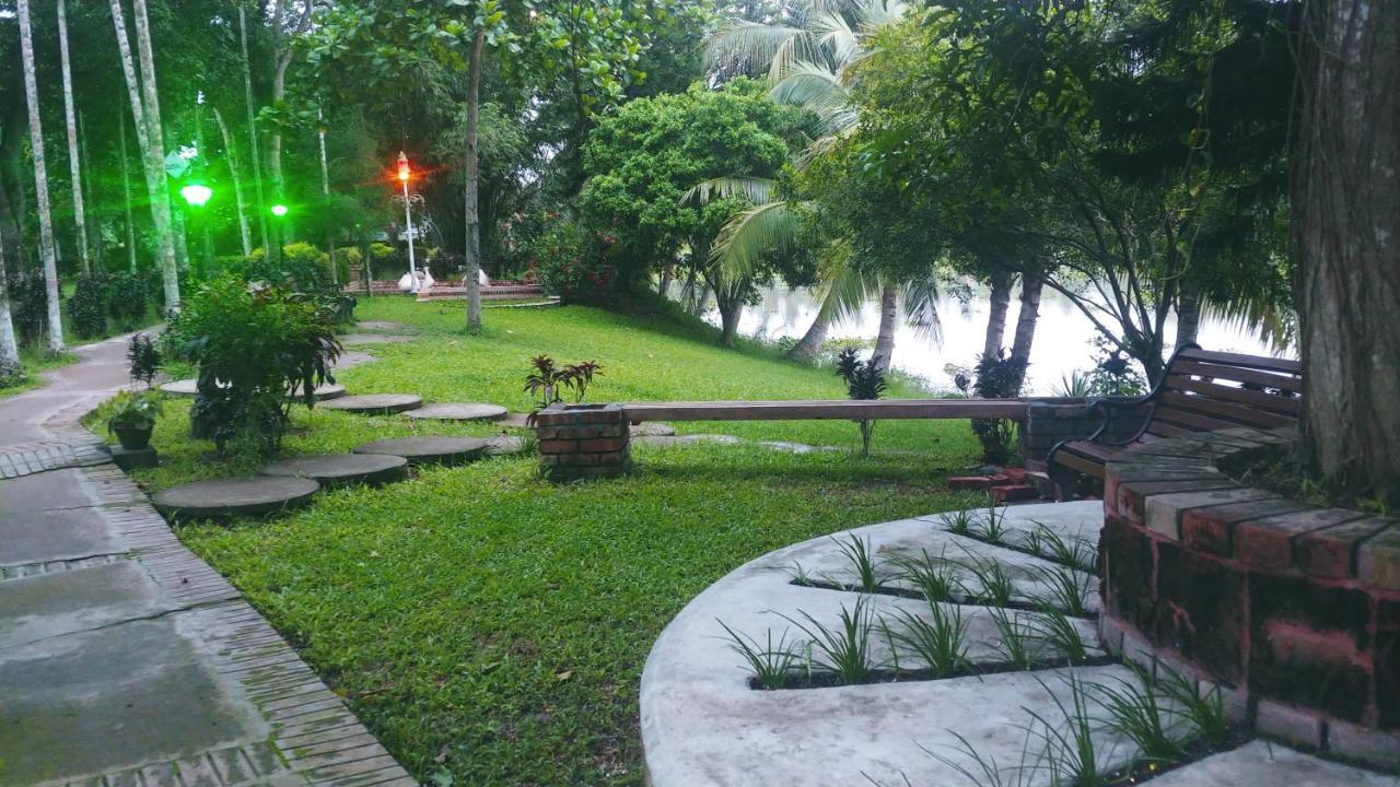 Chitra Resort Narail Экстерьер фото